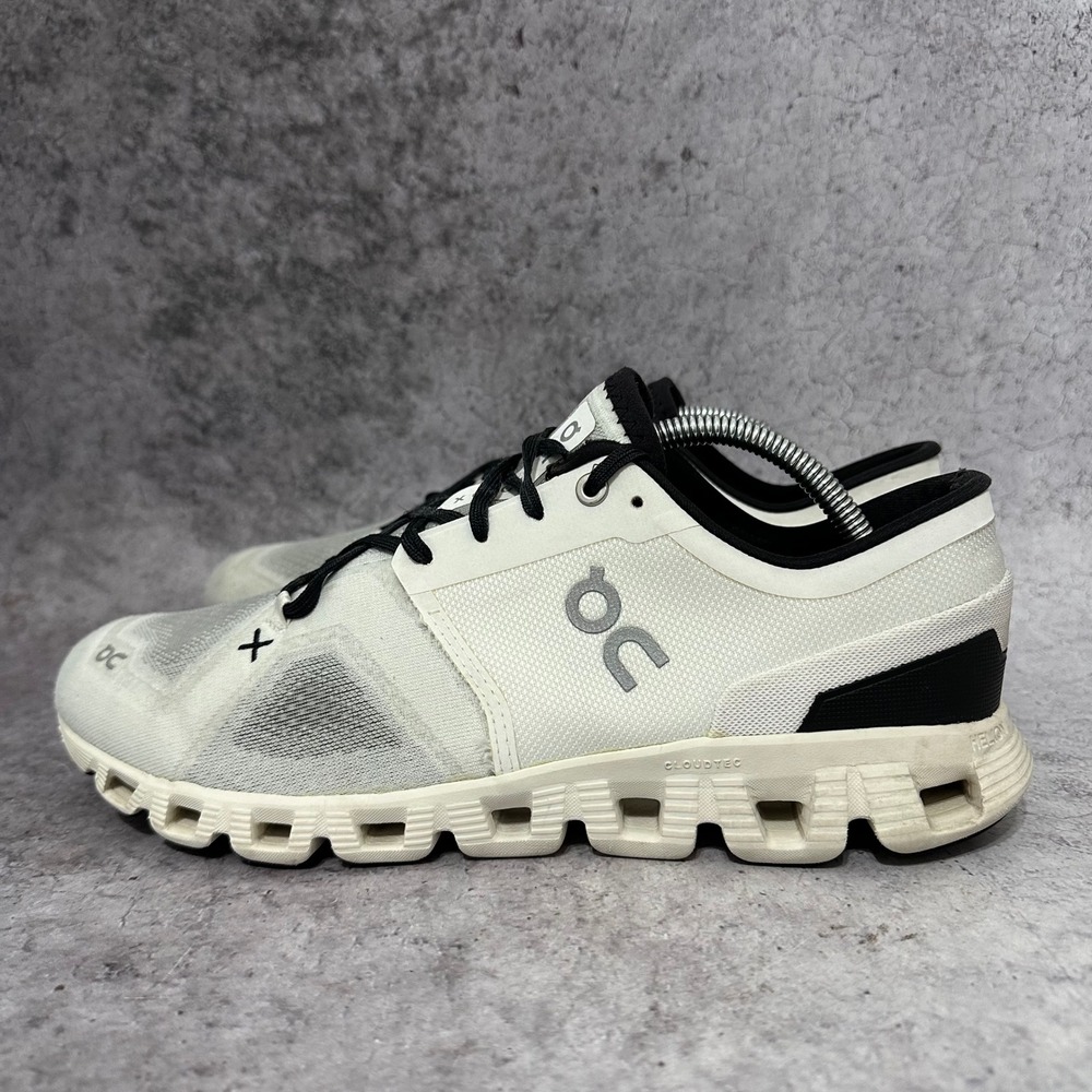 On Cloud X 3 Sneakers Mens Size 10 White Black Running Shoes 60.98706 Low Top - Picture 5 of 10